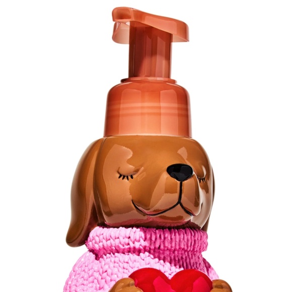 Bath & Body Works Valentine's Day Dog Gentle & Clean Foaming Hand Soap Dispenser - Picture 1 of 6